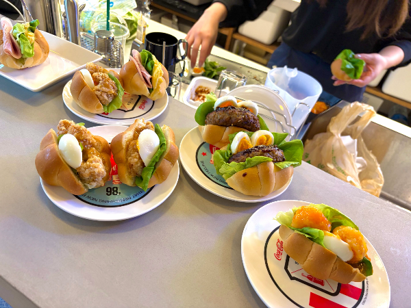 SHIFT模様替え＆サンドイッチパーティー♪