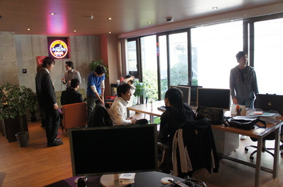 アクセル・モード・キックオフ!!